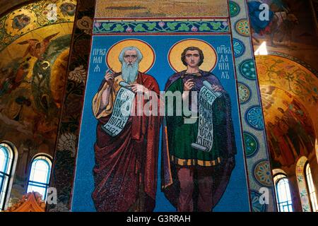 Sankt Petersburg in Russland. Russisch-orthodoxe Kirche des Retters auf Blut. Inneren Mosaiken unter der Hauptkuppel Stockfoto