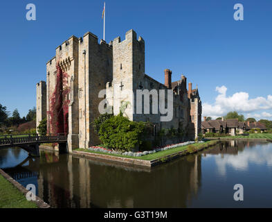 Hever Castle und Gärten, Hever, Kent, England, Vereinigtes Königreich, Europa Stockfoto