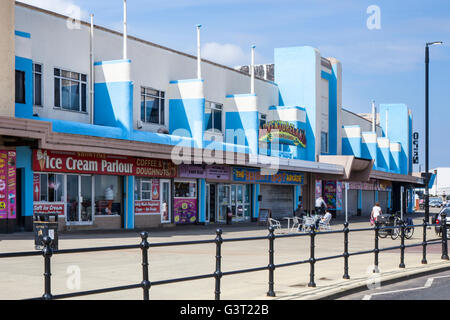 Die Art-Deco-Palace, Marine Promenade auf der Halbinsel Wirral in das historische Seebad New Brighton, direkt gegenüber Fort Perch Rock, Wallasey, Merseyside, UK Stockfoto