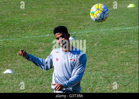 RIO DE JANEIRO, Brasilien - 14.06.2016: TRAINING FLUMINENSE - Renato Chaves, Fluminense trainiert. (Foto: Marcelo Cortes / FotoArena) Stockfoto