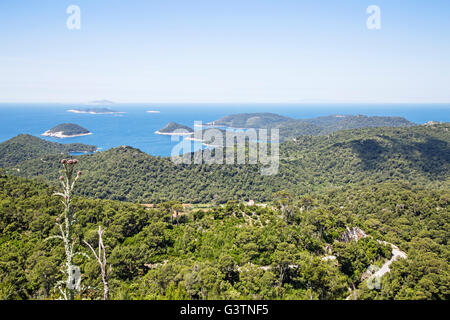 Ein Blick vom Zaklopatica Stadt Lastovo eine Insel in Kroatien. Stockfoto