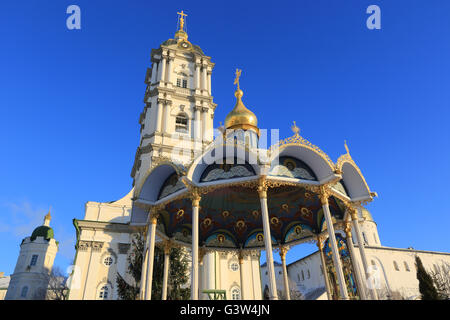 Die Pochaev Lavra am schönen Wintertag, Ukraine Stockfoto