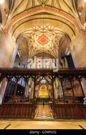 Das gotische Interieur der Tewkesbury Abbey, Gloucestershire, England Stockfoto