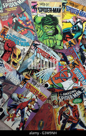 Sammlung von Vintage Marvel Comics The Amazing Spider-Man und das Web von Spider-Man Stockfoto