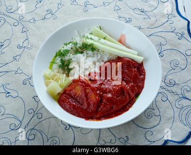 Chileajo de Cerdo Gericht aus Oaxaca, Mexico.pork in Wasser gekocht und zubereitet in einer dicken Sauce aus gerösteten guajillo Stockfoto