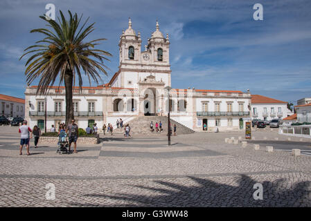 Europa, Portugal, Estremadura Region Leiria District, Nazarè, Igreja de Nossa Senhora da Nazaré Stockfoto