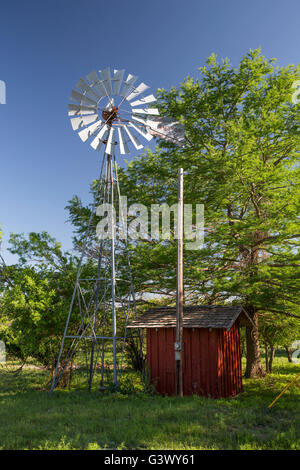 Texas-Windmühle auf ranch Stockfoto