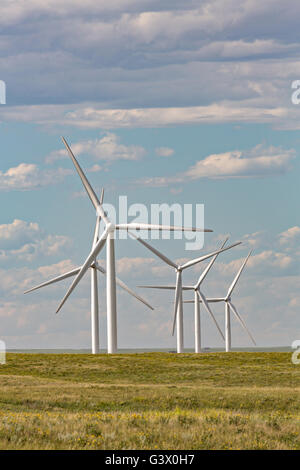 Windkraftanlagen auf der Happy Jack Wind Farm außerhalb Cheyenne, Wyoming. Stockfoto