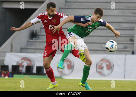 Belfast, Nordirland 27. Mai 2016. Nordirland 3 Weißrussland 0 (Freundschaftsspiel). Siarhei Kisliak (15) Belarus Stockfoto