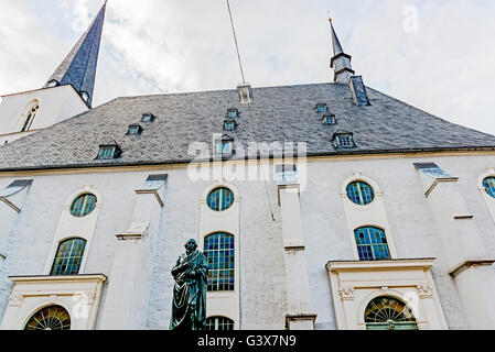 Herder-Denkmal vor der Kirche St. Peter und Paul, Weimar, Thüringen, Deutschland; Herder-Denkmal, Weimar, Vor Seiner Kirche Stockfoto