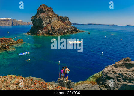 Armeni Bucht Strand, Oia oder Ia, Santorini, Griechenland Stockfoto