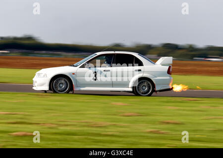 Ein Mitsubishi Evo in Castle Combe Rallye-Tag 2008. Stockfoto