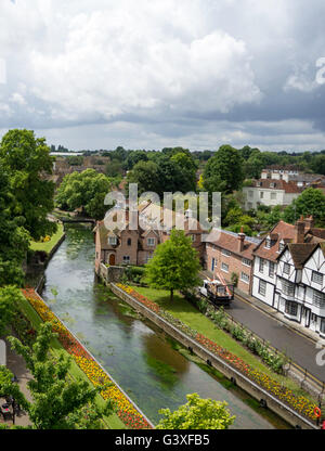 Ein kurzer Abschnitt der Fluss Stour in Canterbury UK Stockfoto