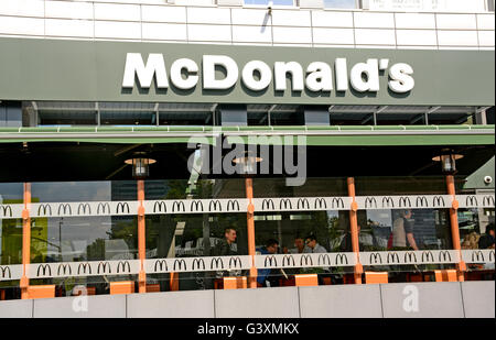 Mc Donald' s Warschau Polen Stockfoto