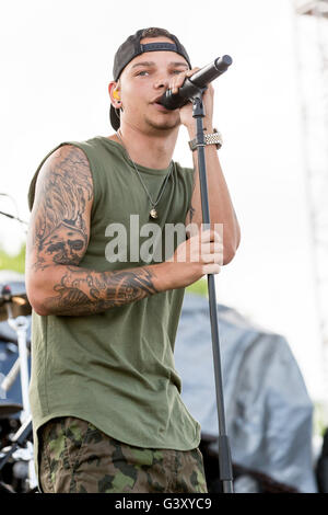 Oshkosh, Wisconsin, USA. 15. Juni 2016. Country-Musiker KANE BROWN führt live im Ford Field Festival während Land USA Musikfestival in Oshkosh, Wisconsin Credit: Daniel DeSlover/ZUMA Draht/Alamy Live News Stockfoto