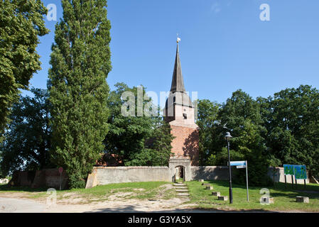 Dorf Kirche Mellenthin, Usedom, Mecklenburg-Vorpommern Stockfoto