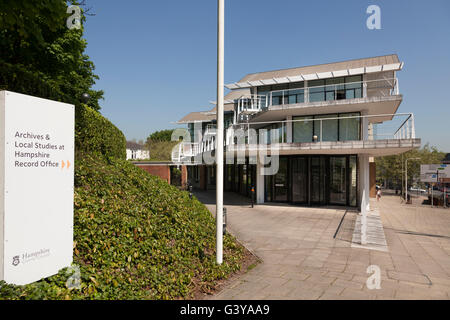 County Council Archive erstellen, Winchester, Hampshire, England, Vereinigtes Königreich, Europa Stockfoto