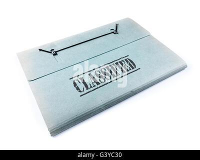 Ordner mit klassifizierten Dateien auf weißem Hintergrund Stockfoto