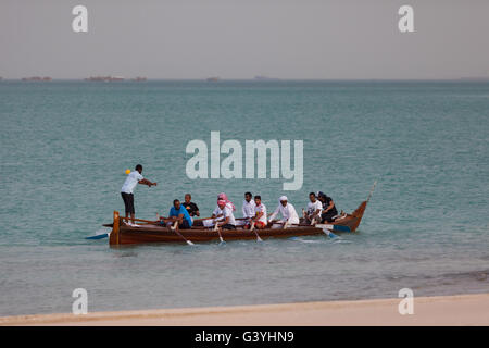 Wettbewerb im Senyar, Katara Cultural Village, Doha Rudern. Stockfoto