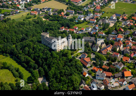 Luftaufnahme, Wewelsburg, Hügel Burg in der Kreisstadt Wewelsburg Büren im Kreis Paderborn, dreieckige Festung, Stockfoto