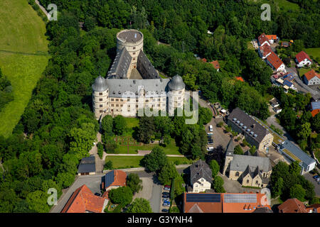 Luftaufnahme, Wewelsburg, Hügel Burg in der Kreisstadt Wewelsburg Büren im Kreis Paderborn, dreieckige Festung, Stockfoto