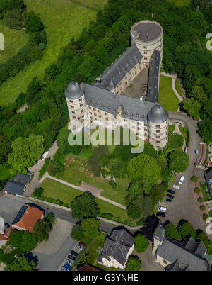 Luftaufnahme, Wewelsburg, Hügel Burg in der Kreisstadt Wewelsburg Büren im Kreis Paderborn, dreieckige Festung, Stockfoto