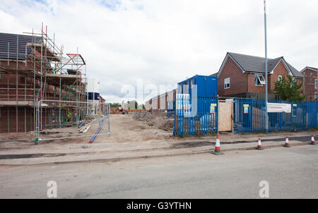 Erschwinglichem Wohnraum Entwicklungen in Widnes und Runcorn gebaut für mieten und kaufen, indem eine Wohnungsbaugesellschaft. Stockfoto