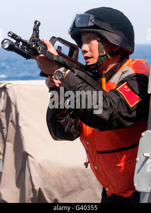 Ein Mitglied der chinesischen Volksbefreiungsarmee. Stockfoto