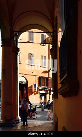 Arcade. Bologna, Emilia-Romagna, Italien, Europa Stockfoto