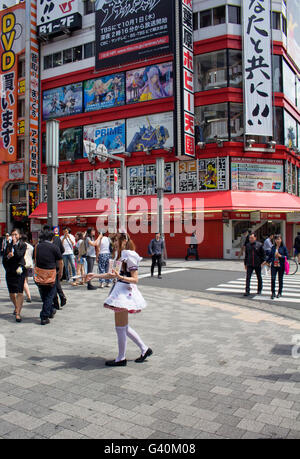 Tokio - Mai 2016: Berühmten Akihabara Bezirk am 1. Juni 2016 Stockfoto