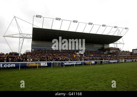 Pferderennen Sie - William Hill Super Samstag - Kempton Park Stockfoto