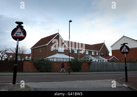 Ein allgemeiner Blick auf den Standort des ehemaligen Heimhauses des Sunderland Football Club, Roker Park. Vom Verein von 1898 bis 1997 verwendet, als der Verein in das aktuelle Stadion des Lichts umzog. Das Gebiet ist jetzt eine Wohnanlage Stockfoto