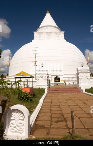 Sri Lanka, Tissamaharama Dagoba, Raja Maha Vihara Tempel dagoba Stockfoto