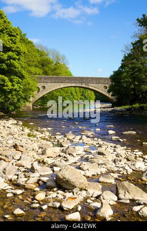 Middleton-Brücke über den Fluss Tees, Straßenbrücke über die B6277. Middleton-in-Teesdale, County Durham, England, Vereinigtes Königreich. Stockfoto