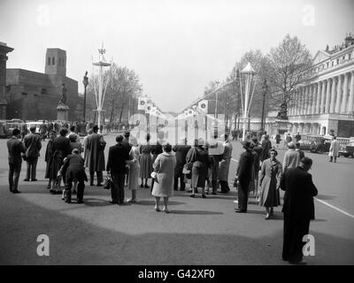 Royalty - Prinzessin Margaret und Antony Armstrong-Jones Hochzeit - London Stockfoto