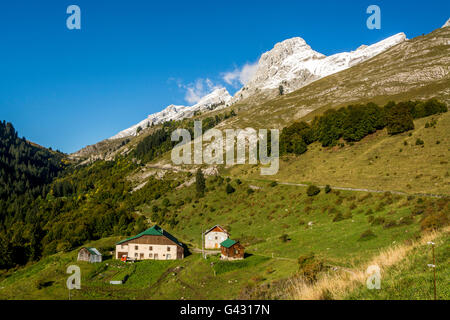 Col De La Colombiere Gebirgspass in den französischen Alpen, Haute Savoie, Auvergne, Rhône-Alpes, Frankreich, Europa Stockfoto