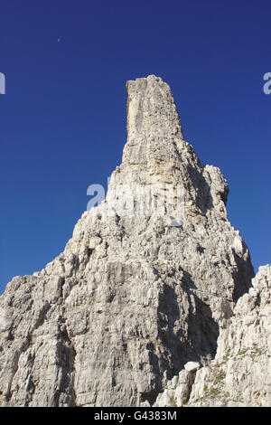 Brenta, Campanile Basso (Guglia) auf Bocchette Centrale, Italien Stockfoto