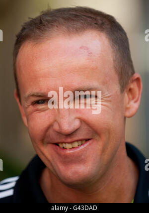 Cricket - Andy Flower Pressekonferenz - Team Hotel - Perth. England-Coach Andy Flower bei einer Pressekonferenz im Teamhotel in Perth, Australien. Stockfoto