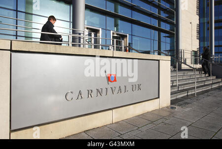 Eine allgemeine Ansicht des Hauptsitzes von Carnival UK in Southampton. Carnival besitzt und betreibt einige der berühmtesten Kreuzfahrtlinien der Welt, darunter Cunard, P&O Cruises, Princess Cruises und Holland America Line. Stockfoto