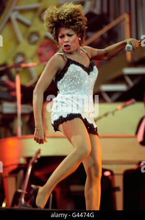 Amerikanische Rockstar Tina Turner Konzert im Wembley-Stadion heute Abend (SA) im Rahmen ihrer Welttournee 'Wildesten Träume' 96. Foto von David Giles/PA. Stockfoto