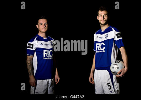 Fußball - Carling Cup Final Preview - Birmingham City Photocall. Barry Ferguson und Roger Johnson von Birmingham City (r) Stockfoto