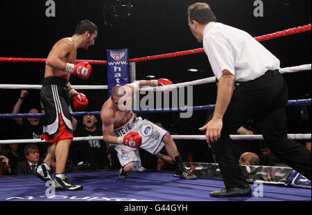 Boxen - EBU Super-Titel im Federgewicht - Stephen Foster V Ermano Fegatilli - Reebok Stadium Stockfoto