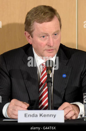 Taoiseach Enda Kenny auf einer Pressekonferenz während des britisch-irischen Rat Gipfeltreffen veranstaltet von der schottischen Regierung in Glasgow. Stockfoto