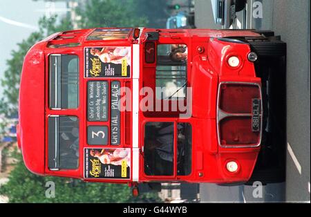 Routemaster Bus transportieren Stockfoto