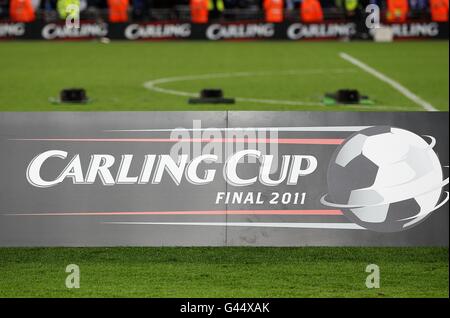 Fußball - Carling Cup - Finale - Arsenal gegen Birmingham City - Wembley Stadium. Gesamtansicht eines Carling Cup Final Boards Stockfoto