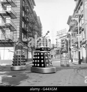 Daleks von der BBC Science-Fiction-Fernsehsendung, Dr. Who. Stockfoto