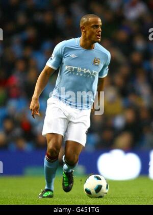 Fußball - Barclays Premier League - Manchester City / Wigan Athletic - City of Manchester Stadium. Vincent Kompany, Manchester City Stockfoto
