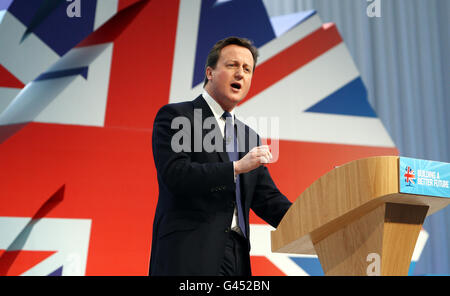 Premierminister David Cameron spricht beim konservativen Frühjahrsforum auf der Walisischen Konservativen Konferenz in Cardiff. Stockfoto