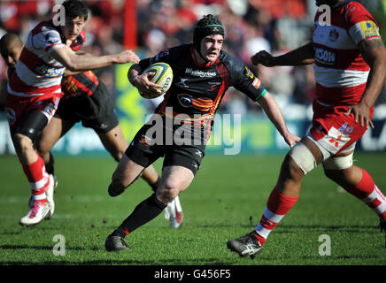 Rugby Union - LV= Cup - Halbfinale - Gloucester gegen Newport Gwent Dragons - Kingsholm. Adam Hughes von Newport-Gwent Dragons während des LV= Cup Halbfinalmatches in Kingsholm, Gloucester. Stockfoto