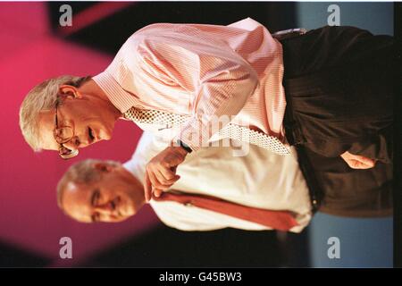 Premierminister John Major plädiert heute (Mi) bei seiner Rede zur Konferenz in Bournemouth. Foto von Neil Munns/PA Stockfoto